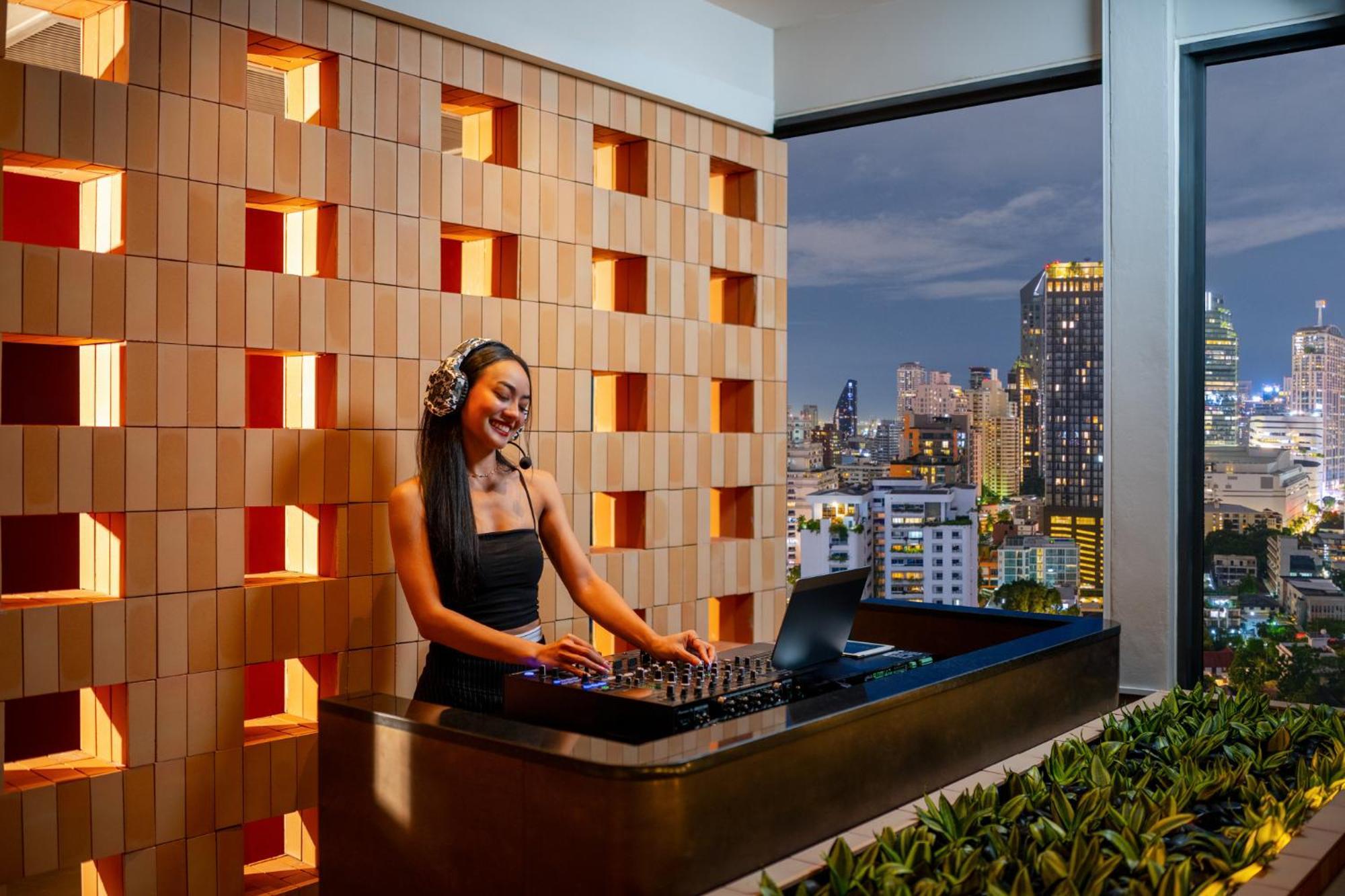 Tribe Living Bangkok Sukhumvit 39 By Accorhotels Exterior foto